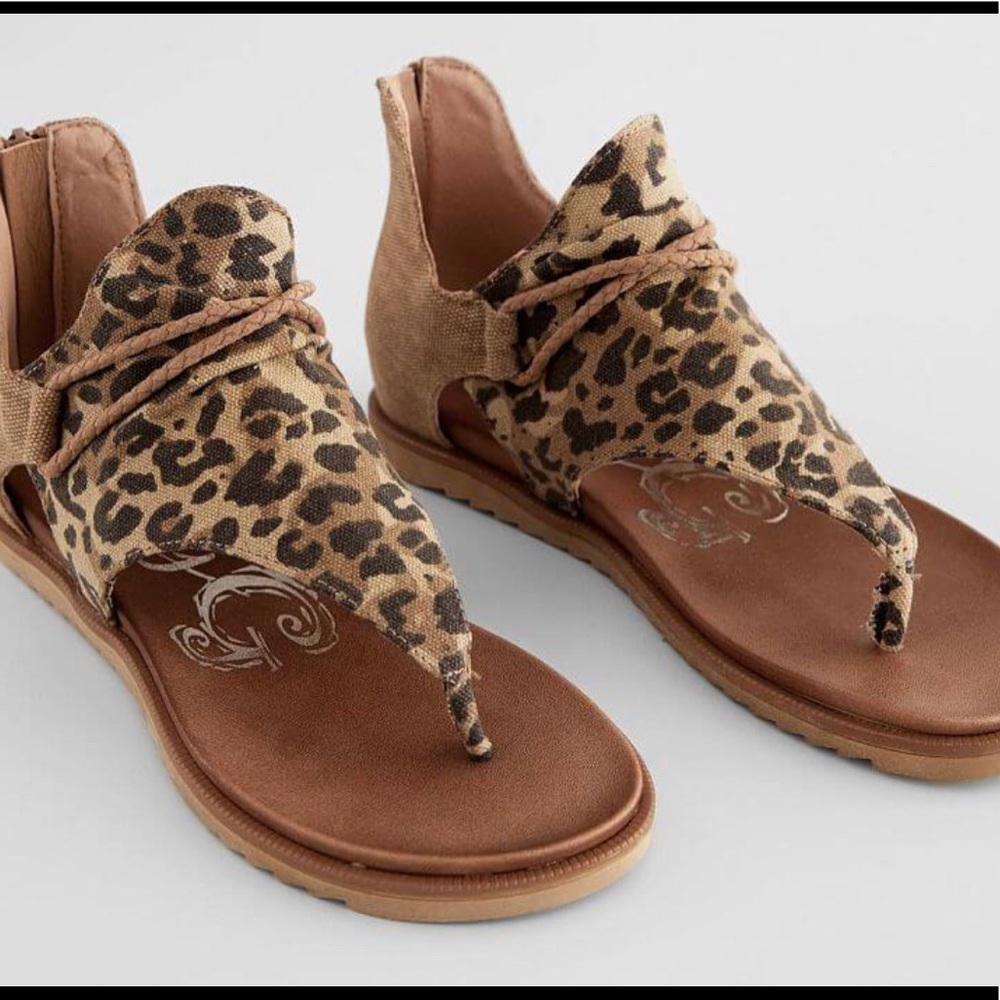 Very G - Leopard Sparta Sandals - Picture 2 of 8